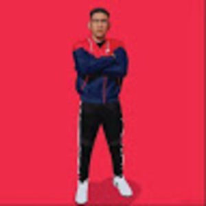 Meet your Posher, Elias